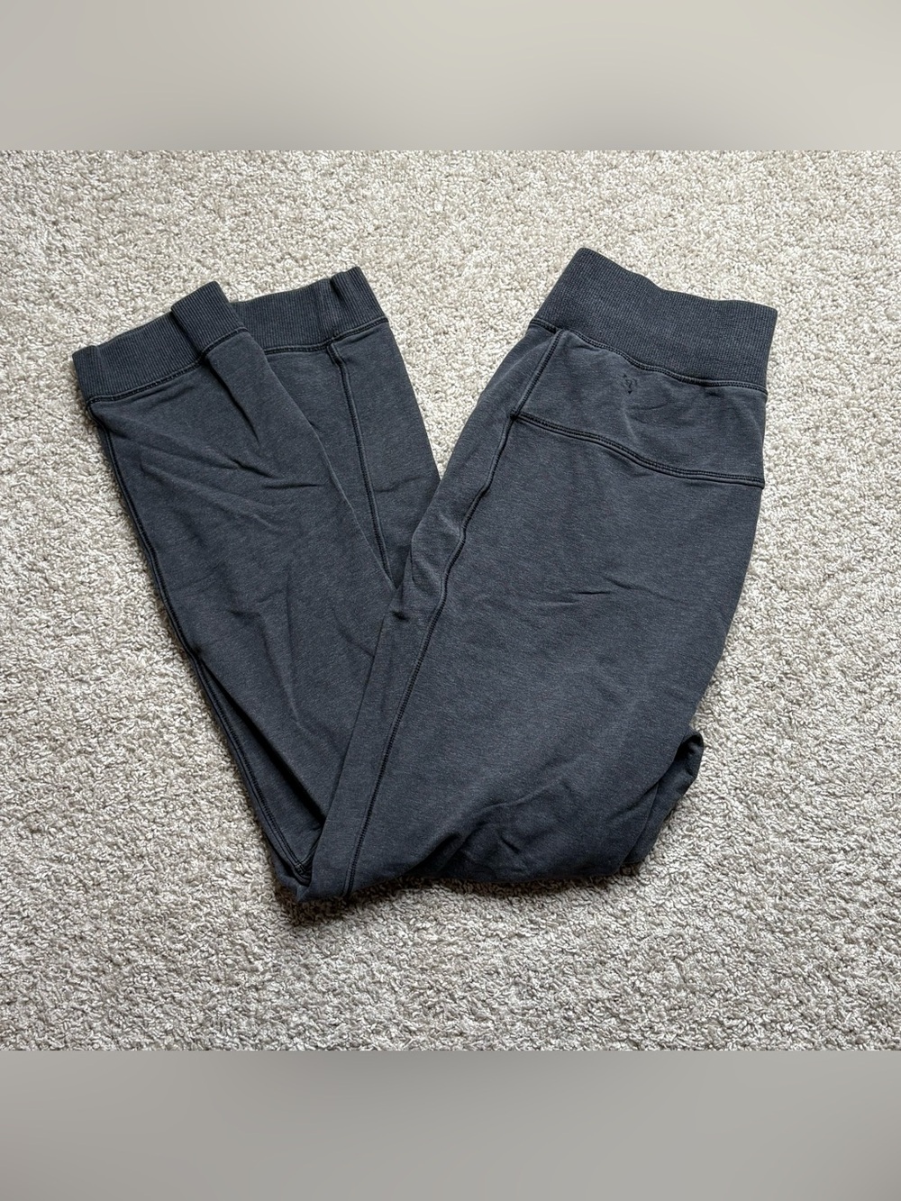 Lululemon Cross Cut Jogger